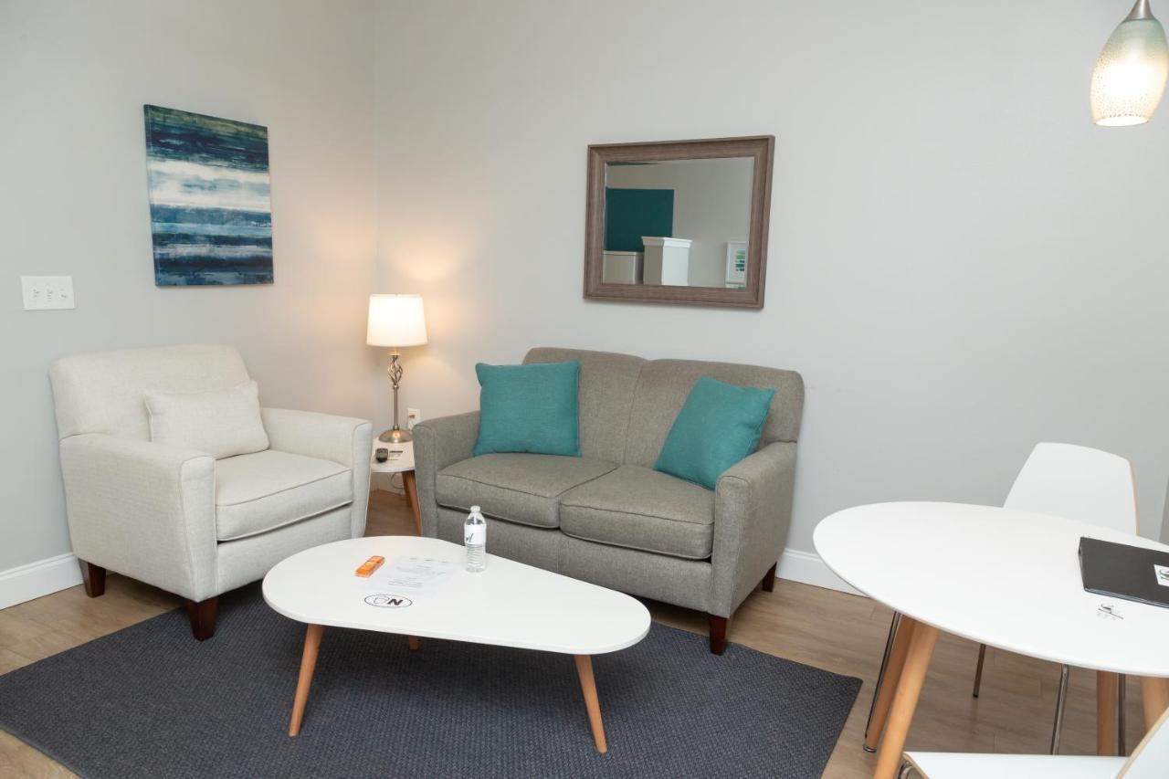 The Acorn Suites Mebane Esterno foto
